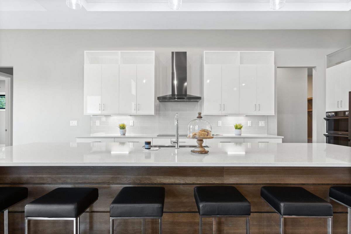 High Gloss for A Sleek Kitchen Interior Discount Kitchens